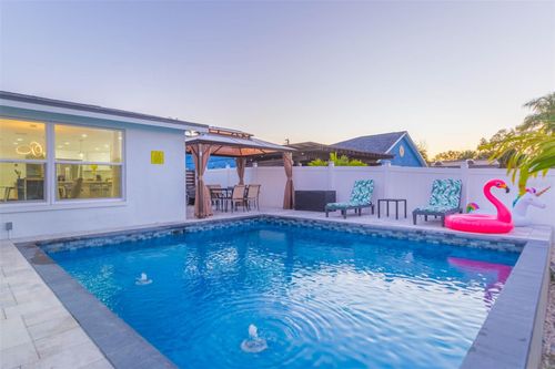 4644 Bay Crest Dr, TAMPA, FL, 33615-4902 | Card Image