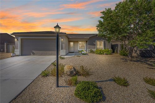 2637 E Luna Vis, Kingman, AZ, 86409-5202 | Card Image