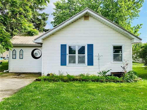 607 E Jefferson Ave, Casey, IL, 62420-2017 | Card Image