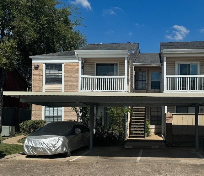 Second Floor Corner Unit | Image 13