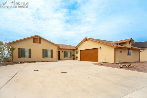 3524 Telegraph Trl, Canon City, CO, 81212-2772 | Card Image