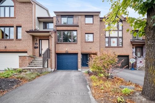 103 Dunbarton Crt, Ottawa, ON, K1K4L5 | Card Image