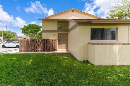 2950 Nw 106th Ave, Sunrise, FL, 33322 | Card Image