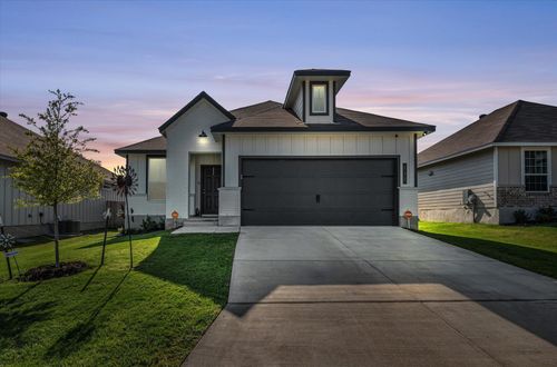 117 University Ave, Troy, TX, 76579-3946 | Card Image