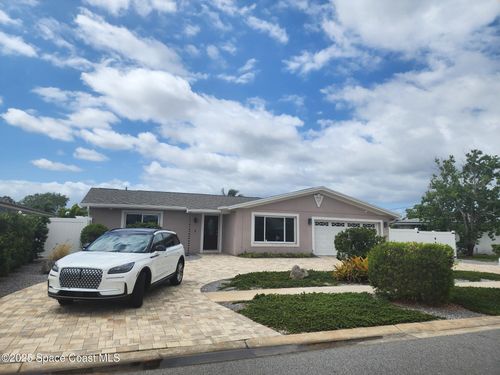 1665 S Shelter Trl, Merritt Island, FL, 32952-5651 | Card Image