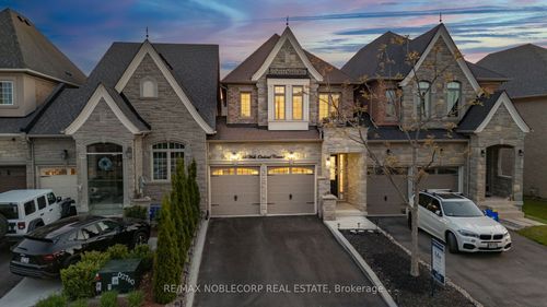 54 Wells Orchard Cres, King City, ON, L7B0C6 | Card Image