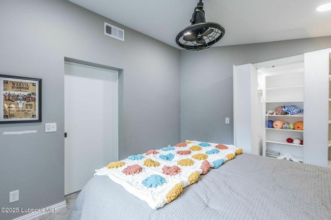 202 S Garland St, House other with 4 bedrooms, 2 bathrooms and null parking in Plainview TX | Image 27