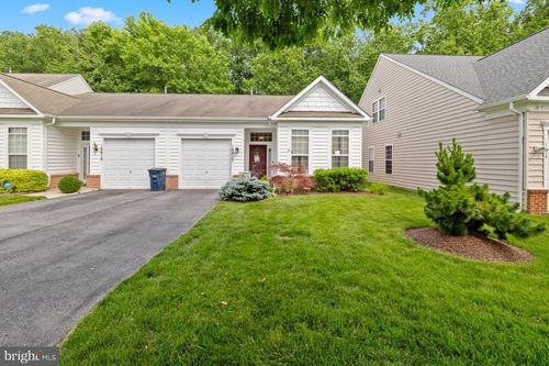 10017 Timberwood Ct, UPPER MARLBORO, MD, 20772-3696 | Card Image