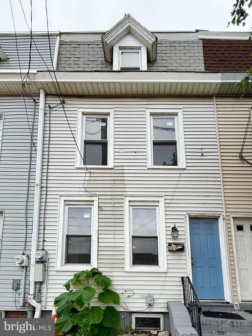 224 N King St, GLOUCESTER CITY, NJ, 08030-1424 | Card Image