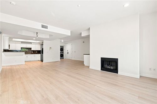 apt-101-8555 Cashio St, Los Angeles, CA, 90035-4926 | Card Image