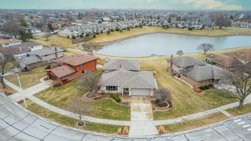 8835 174th Street, Tinley Park, IL, 60487 | Card Image