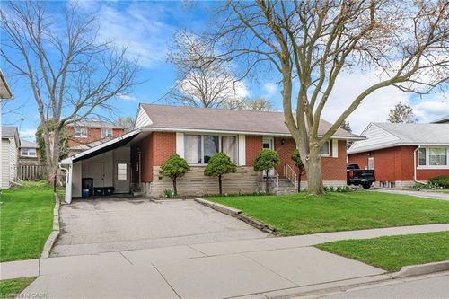 113 Plymouth Road, Kitchener, ON, N2G3G7 | Card Image