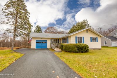 107 Unkamet Park Dr, House other with 3 bedrooms, 1 bathrooms and null parking in Pittsfield MA | Image 3