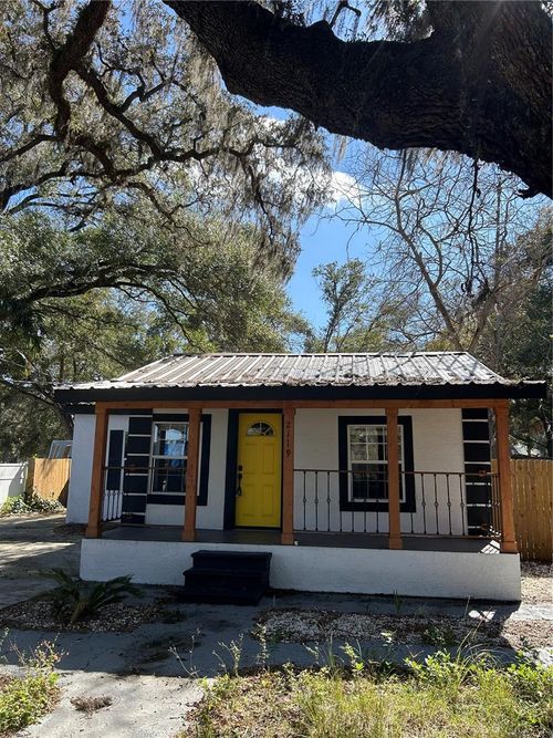 2119 E Ellicott, Tampa, FL, 33610 | Card Image