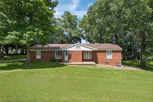 957 Curtwood Dr, Wooster, OH, 44691-9115 | Card Image