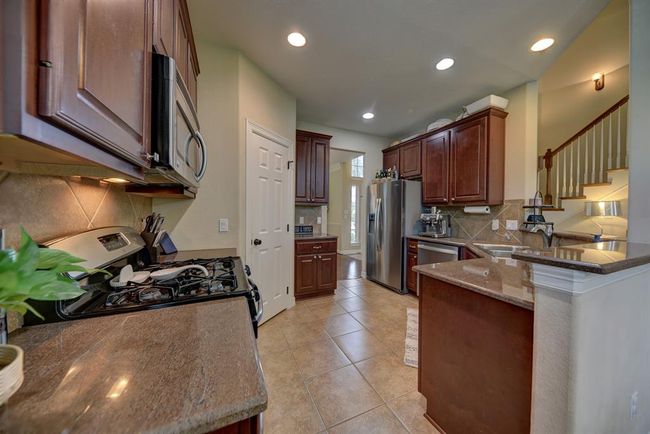 1117 Walnut Bnd, House other with 4 bedrooms, 3 bathrooms and 2 parking in Brenham TX | Image 7