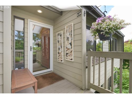 2094 Lake Isle Dr, Eugene, OR, 97401-1793 | Card Image