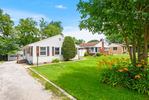 11132 Parker St, Mokena, IL, 60448-1123 | Card Image