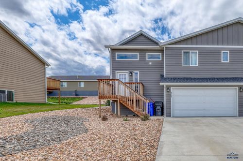 4507 Misty Woods Ln, Rapid City, SD, 57701-7588 | Card Image