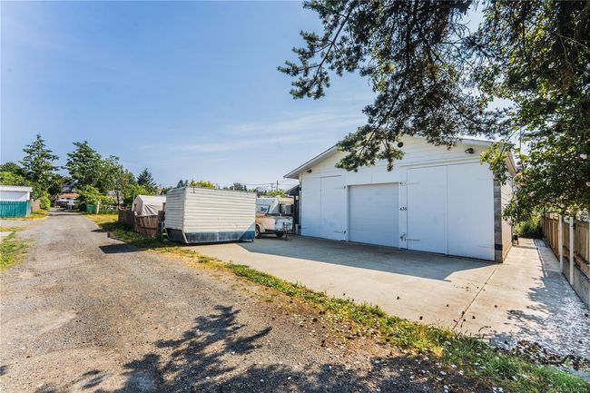 635 Park Ave, House other with 3 bedrooms, 2 bathrooms and 8 parking in Nanaimo BC | Image 42