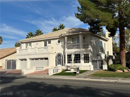 4408 N Pioneer Way, Las Vegas, NV, 89129-5913 | Card Image