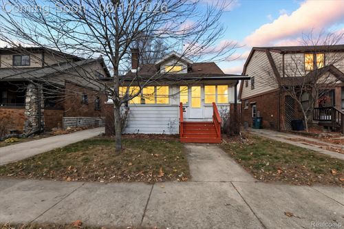 265 E Lewiston Ave, Ferndale, MI, 48220-1355 | Card Image
