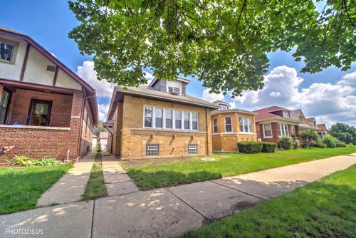 5040 N Monitor Avenue, Chicago, IL, 60630 | Card Image