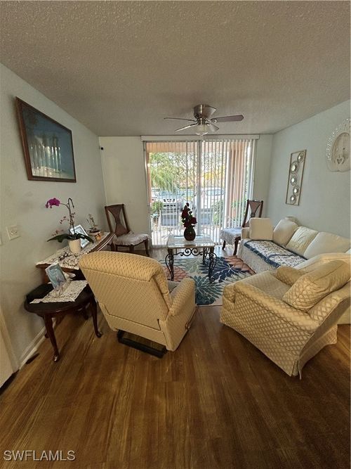 8107-1150 Wildwood Lakes Blvd, NAPLES, FL, 34104-5812 | Card Image