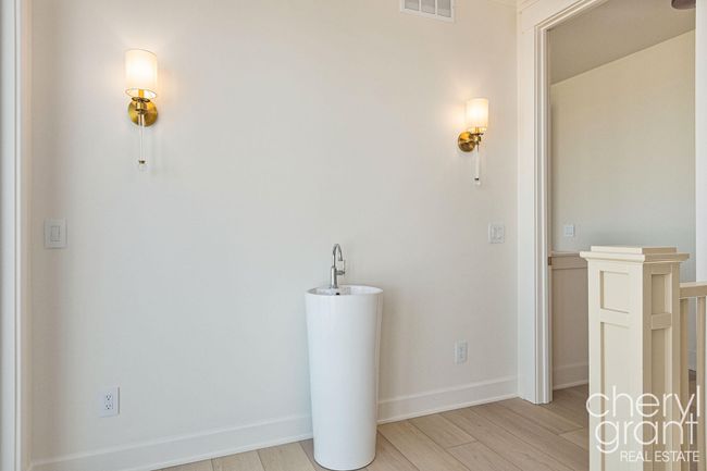 Suite 2-Purified Water Station | Image 46