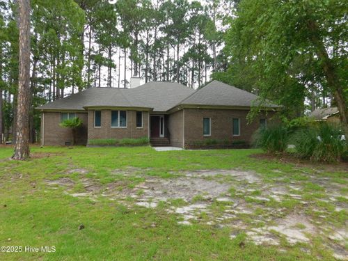 914 Muirfield Pl, New Bern, NC, 28560-1830 | Card Image