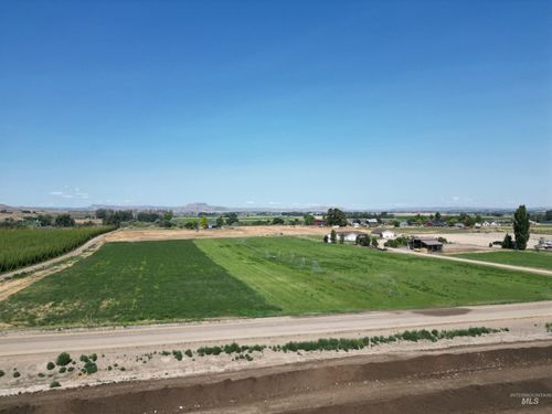 26737 Chips Ln, Parma, ID, 83660-7126 | Card Image