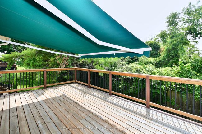 7 Village Cres, Condo with 3 bedrooms, 3 bathrooms and 1 parking in Peterborough ON | Image 30