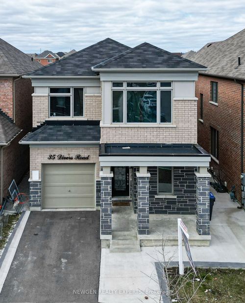 35 Divers Rd, Brampton, ON, L7A5C8 | Card Image