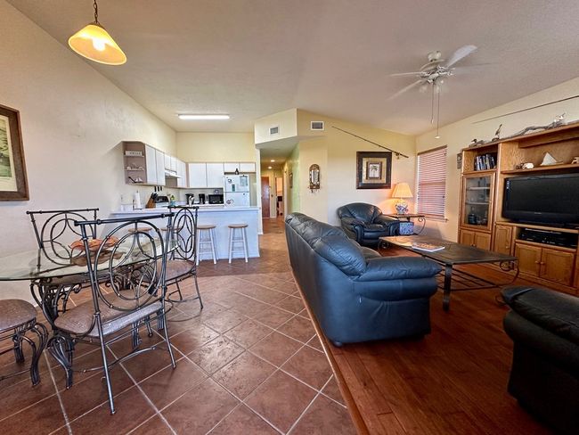 7-F - 11 Old Mill Dr, Condo with 2 bedrooms, 2 bathrooms and null parking in Cedar Key FL | Image 13
