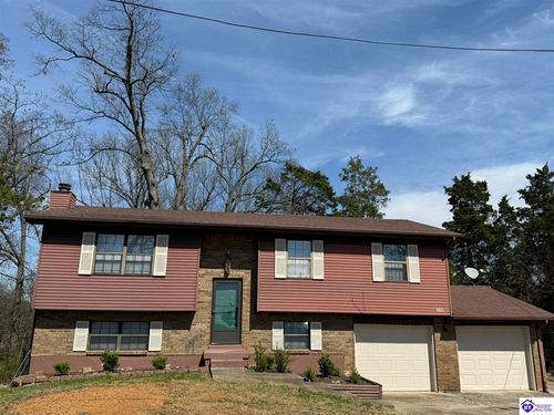 105 Candy Ct, Radcliff, KY, 40160-1987 | Card Image