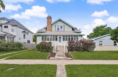 110 S Richman St, Villa Grove, IL, 61956-1722 | Card Image
