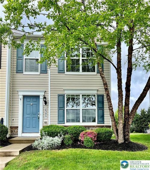 8395 Saylor Ct, BREINIGSVILLE, PA, 18031-1591 | Card Image