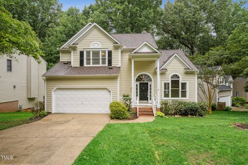 111 Catherwood Pl, Cary, NC, 27518-6812 | Card Image