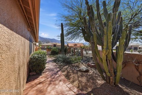 38280 S Mountain Site Dr, Saddlebrooke, AZ, 85739-3016 | Card Image