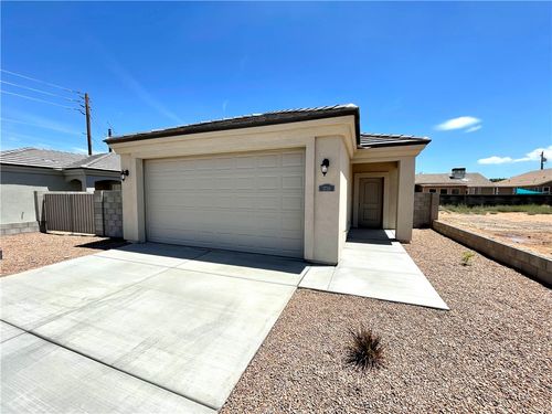 3738 N Miller St, Kingman, AZ, 86409-3250 | Card Image