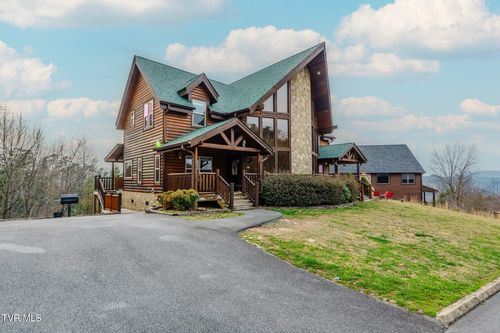 3329 Grouse Ridge Ln, Sevierville, TN, 37862 | Card Image