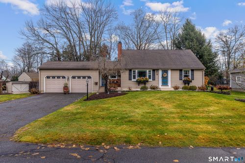 5 Vernon Rd, Enfield, CT, 06082-5648 | Card Image