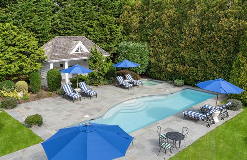 327 Georgica Rd, East Hampton, NY, 11937-3281 | Card Image