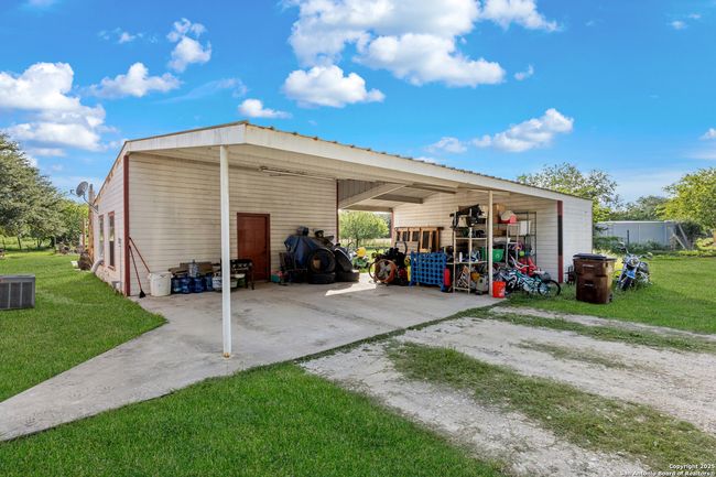 15563 S Skaggs Rd, House other with 4 bedrooms, 3 bathrooms and null parking in Atascosa TX | Image 25