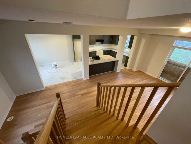19 Utter Pl, House attached with 3 bedrooms, 3 bathrooms and 2 parking in Stoney Creek ON | Image 8