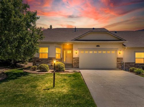 1235 Se Stonebridge Dr, Cedaredge, CO, 81413-9256 | Card Image