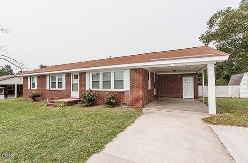 5233 Sharon Acres Rd, Elm City, NC, 27822-9055 | Card Image