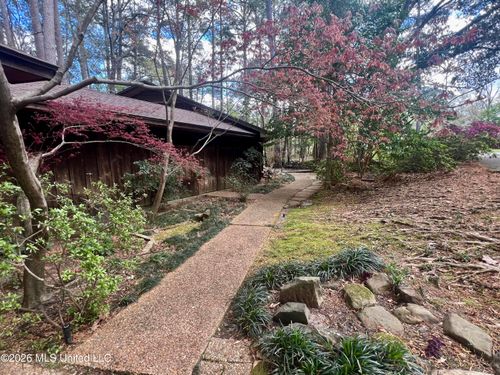402 Glen Cove Road, Brandon, MS, 39047 | Card Image