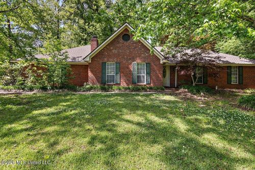 201 Brookwood Drive, Vicksburg, MS, 39183 | Card Image