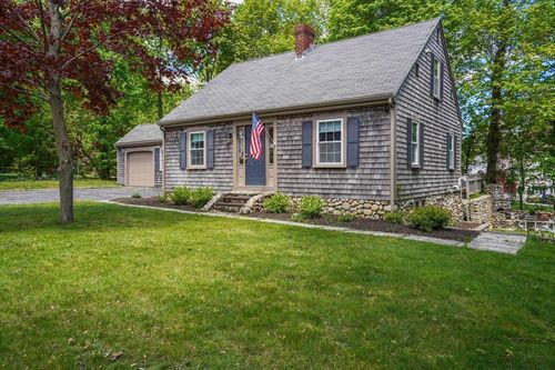 300 Sandwich St, Plymouth, MA, 02360-2131 | Card Image